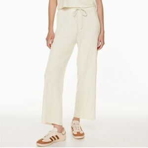 Aritzia Wilfred Free Lounge Ankle Knit Sweat Pant in White - Size Medium